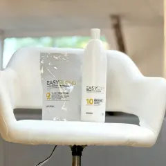 Produits de coloration : poudre décolorante et oxydant 10 volumes. Pour 60 ml de couleur, quel oxydant utiliser ?
