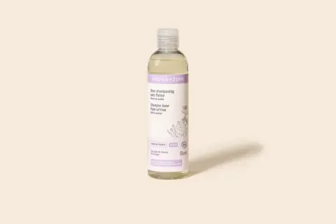 Bouteille de shampoing ph neutre cheveux gras Aroma-Zone, base douce et neutre, vegan, made in France.