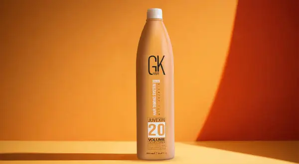 Flacon de GK Hair JUVEXIN 20 Volume Developer, idéal pour le dosage décoloration oxydant 20.