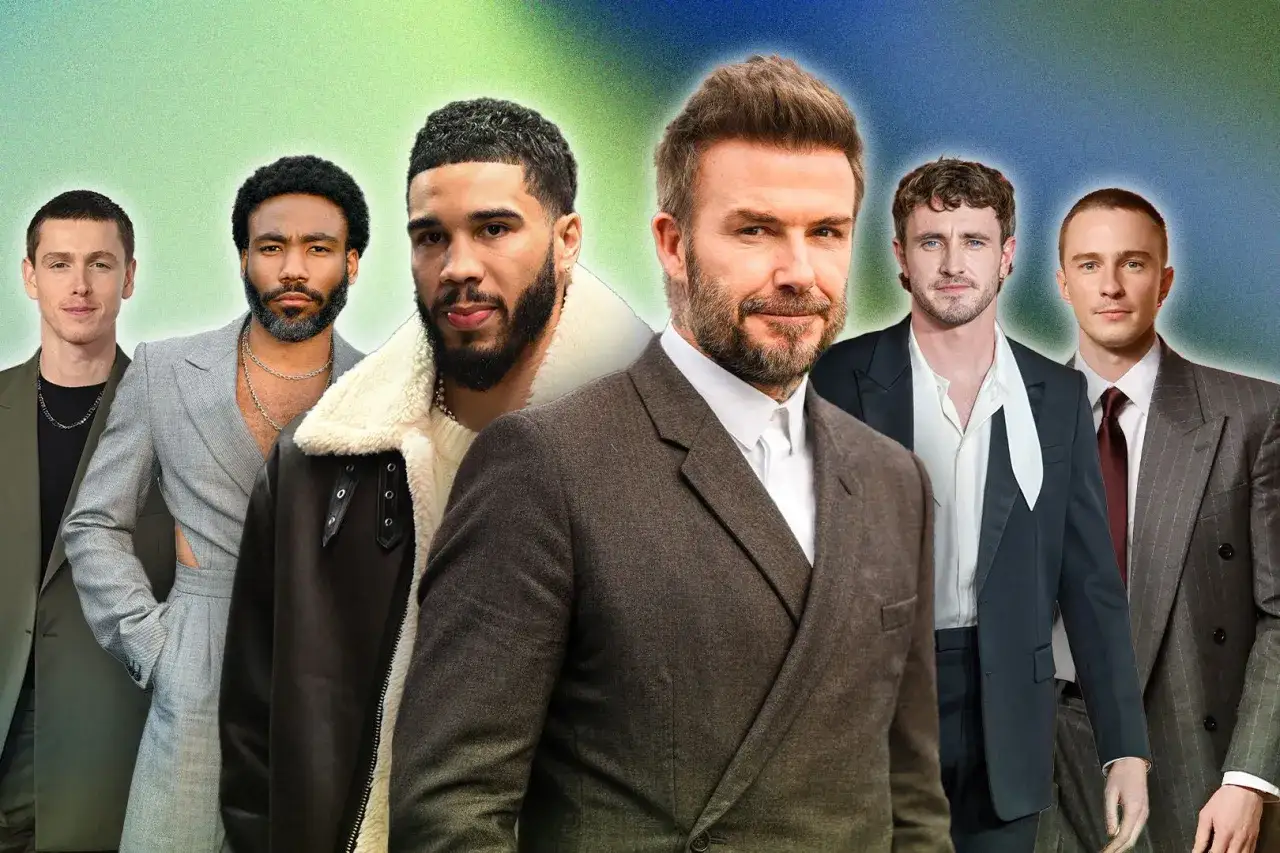 Six hommes &eacute;l&eacute;gants, dont David Beckham, portent des costumes et vestes. Un style impeccable pour une coupe buskut.